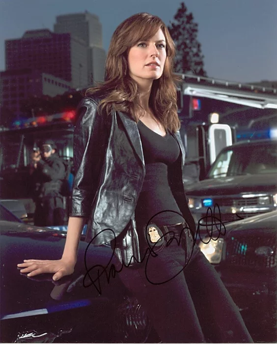 Rosemarie DeWitt autograph