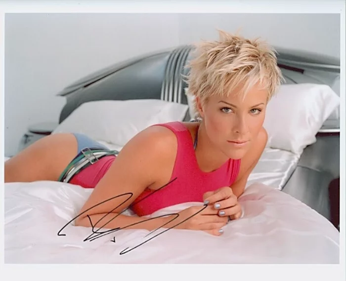 Brittany Daniel autograph