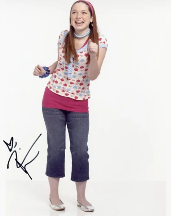 Jennifer Stone autograph