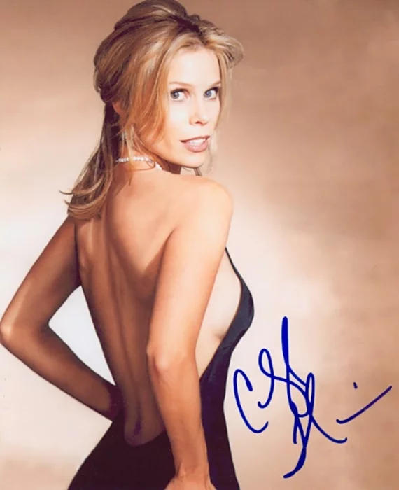 Cheryl Hines autograph