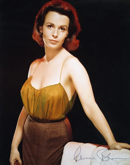 Claire Bloom autograph