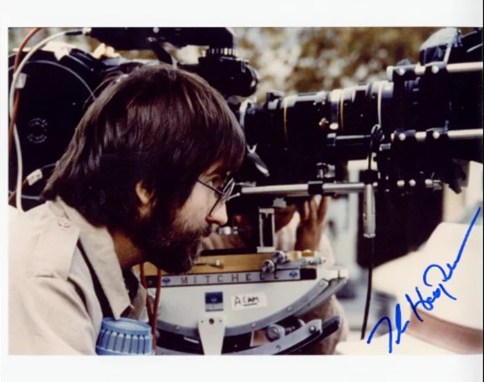Tobe Hooper autograph