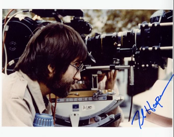 Tobe Hooper autograph