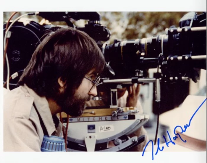 Tobe Hooper autograph