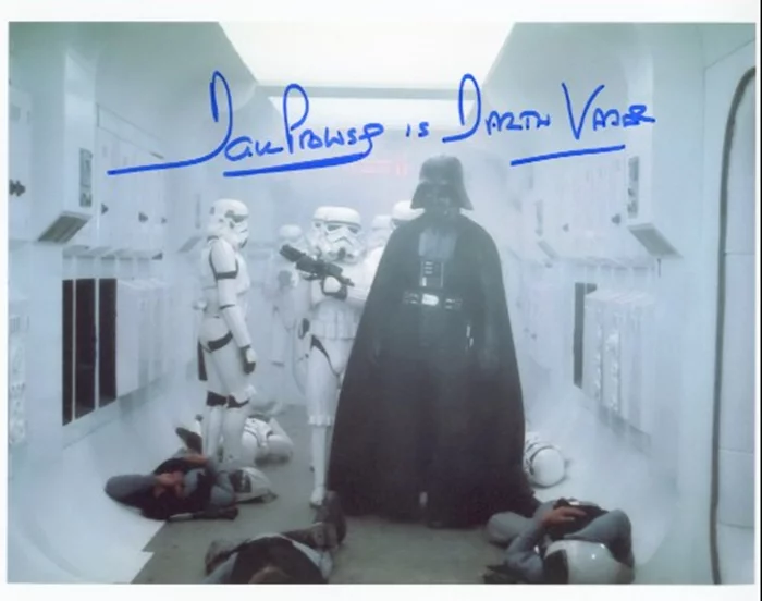 Dave Prowse autograph
