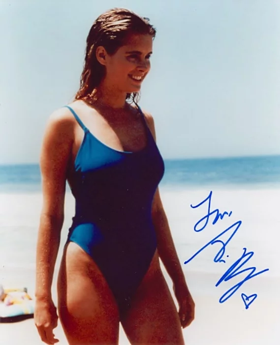 Ami Dolenz autograph