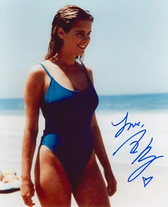 Ami Dolenz autograph