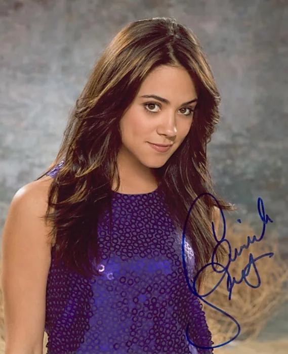 Camille Guaty autograph