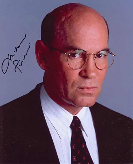 Mitch Pileggi autograph