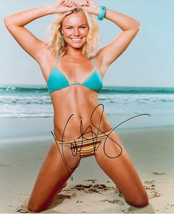Kate Bosworth autograph