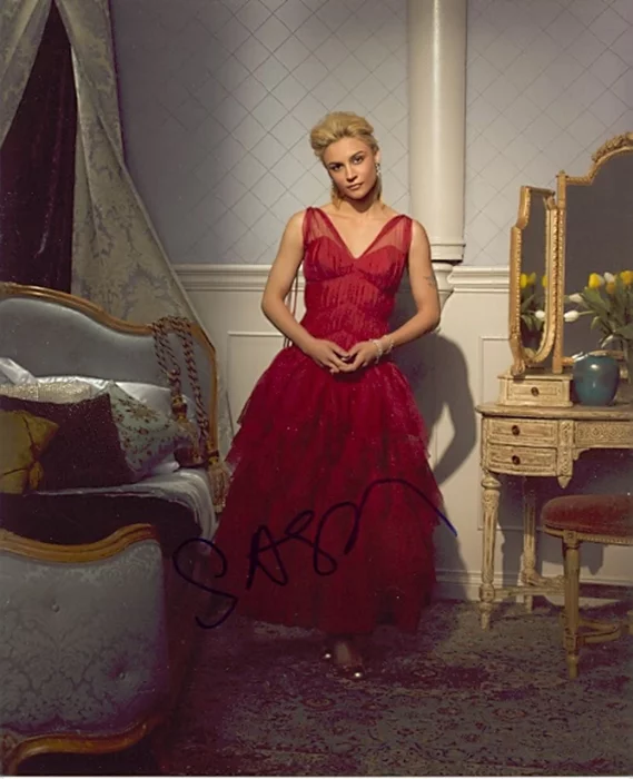 Samaire Armstrong autograph