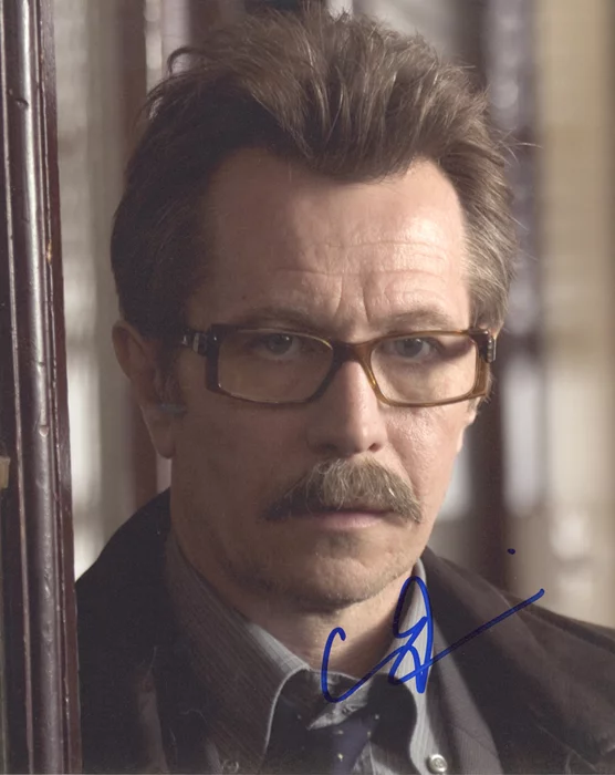 Gary Oldman autograph