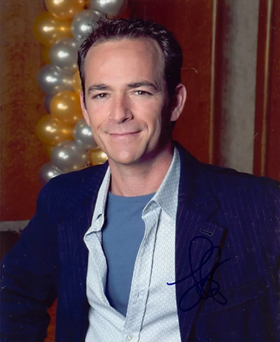 Luke Perry autograph