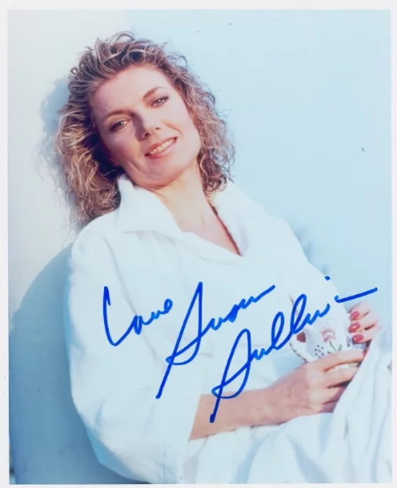 Susan Sullivan autograph