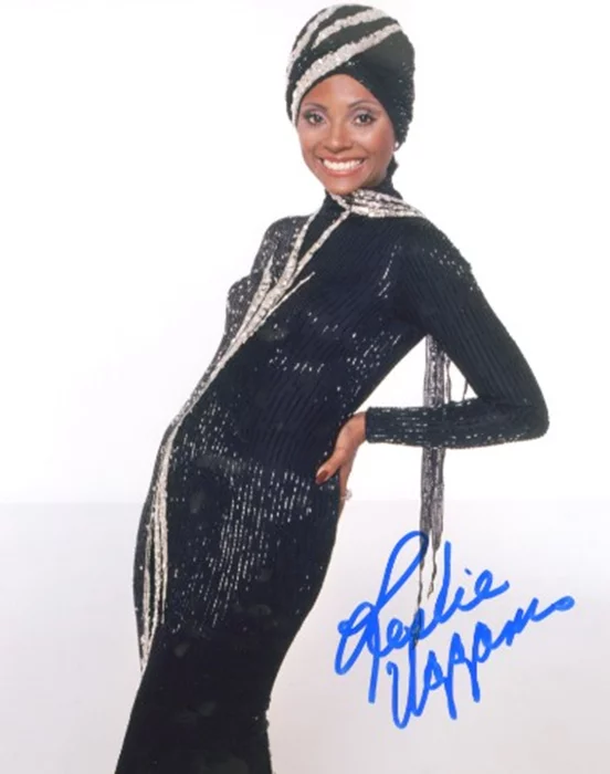 Leslie Uggams autograph