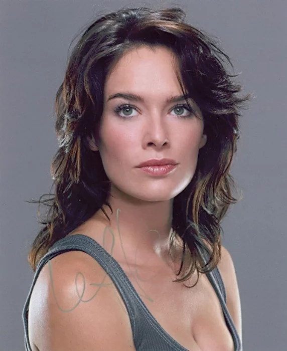 Lena Headey autograph