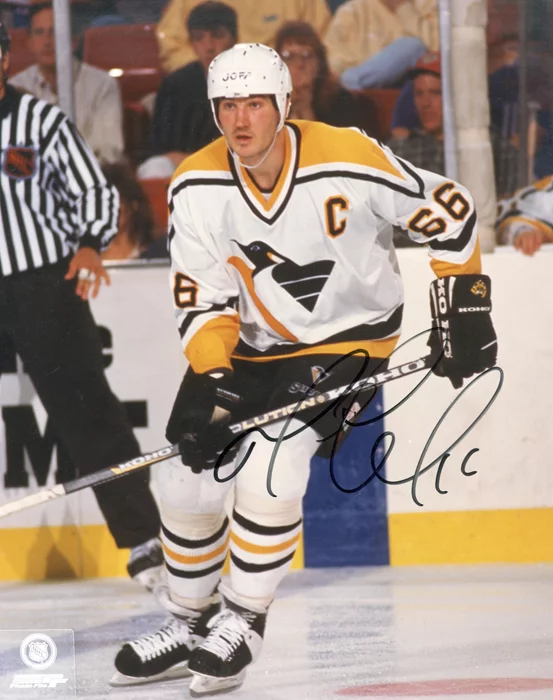 Mario Lemieux autograph