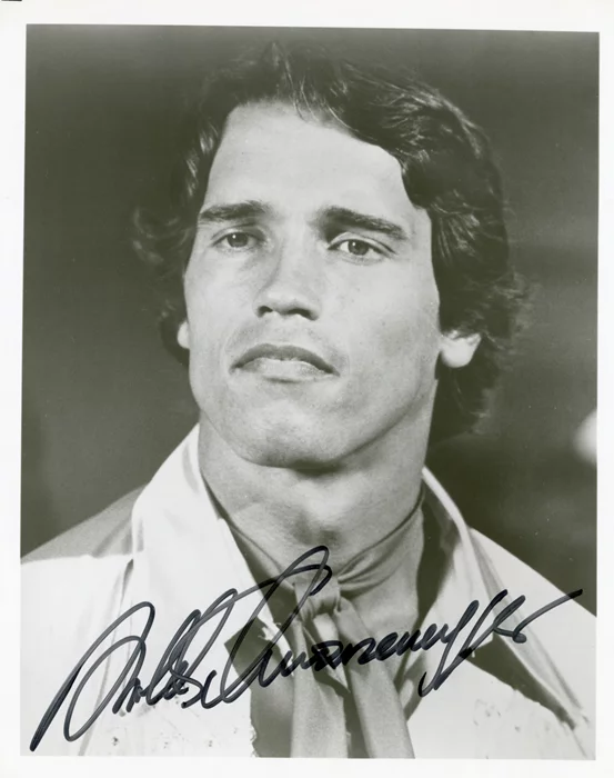 Arnold Schwarzenegger autograph