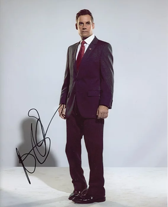 Adrian Pasdar autograph
