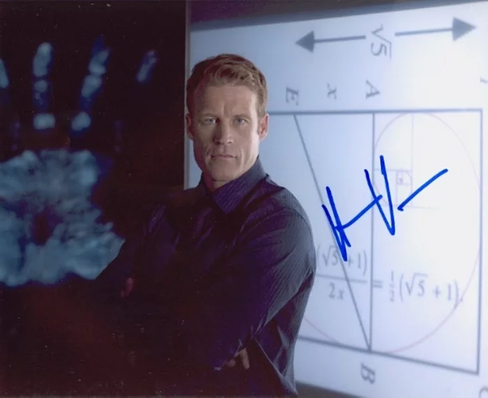 Mark Valley autograph