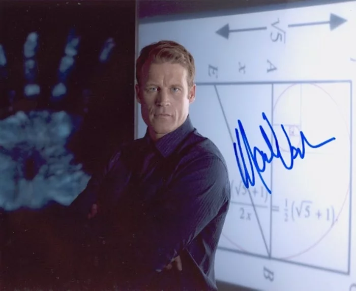 Mark Valley autograph