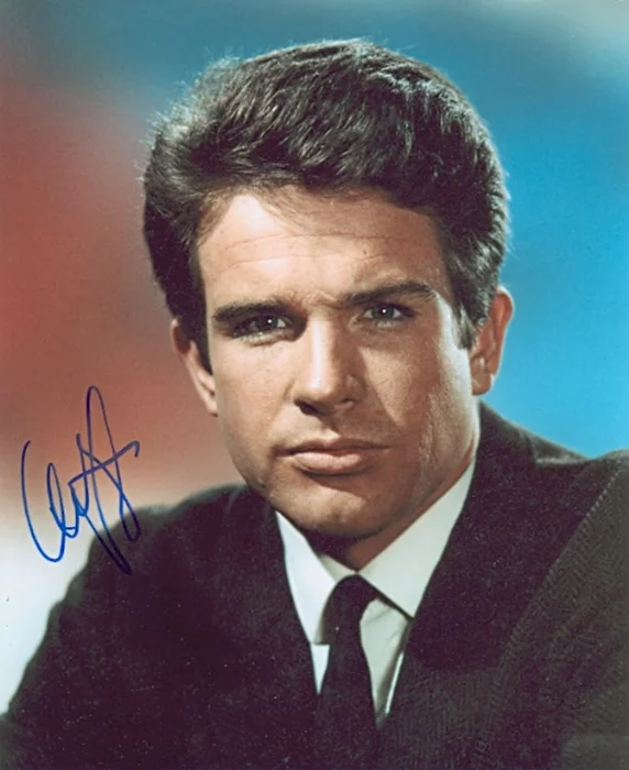 Warren Beatty autograph