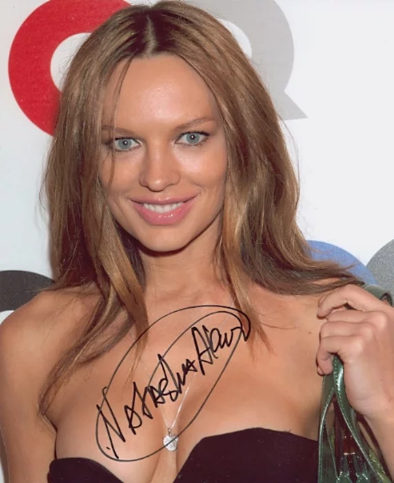 Natasha Alam autograph