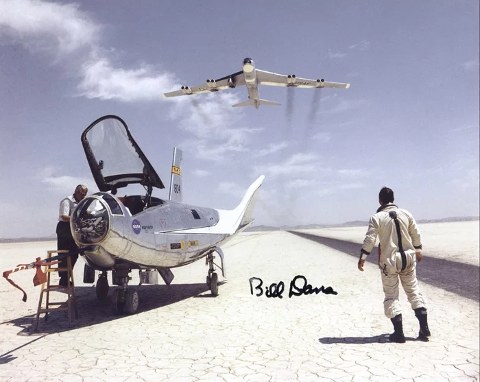 Bill Dana autograph