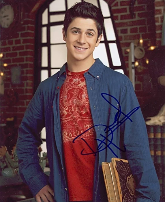 David Henrie autograph