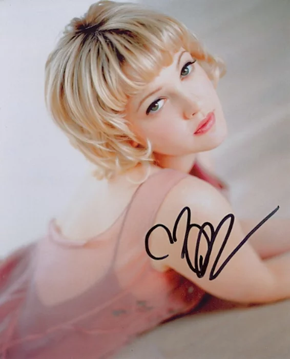 Drew Barrymore autograph