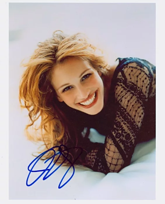 Julia Roberts autograph