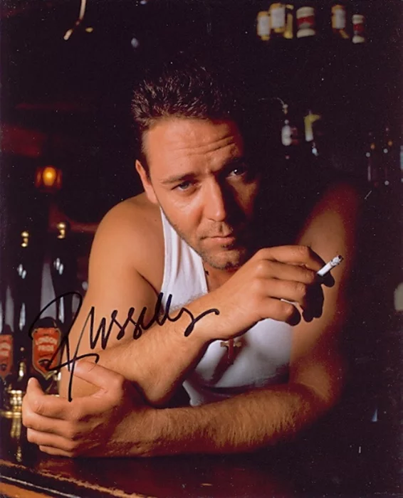 Russell Crowe autograph