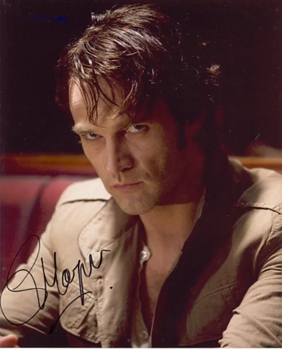 Stephen Moyer autograph