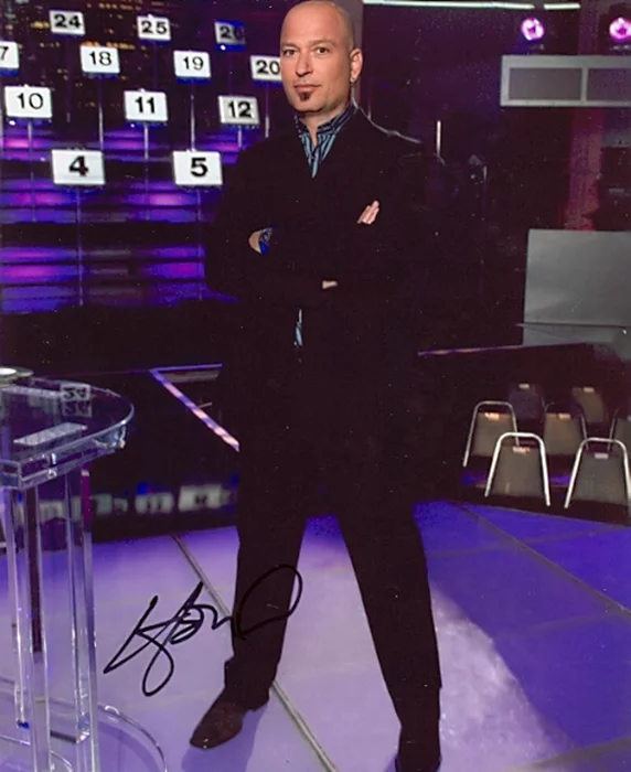 Howie Mandel autograph
