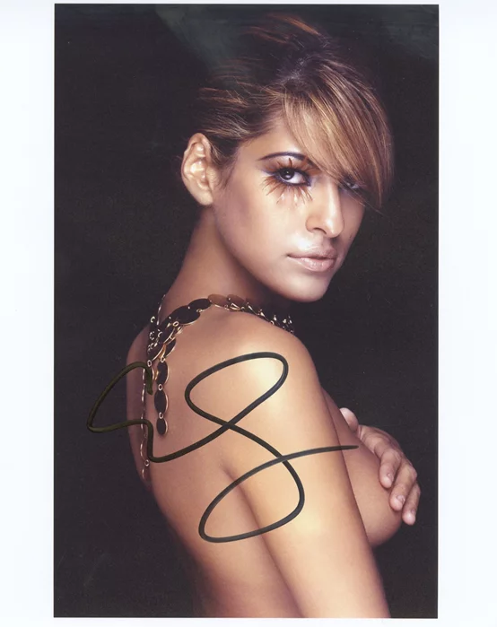 Eva Mendes autograph