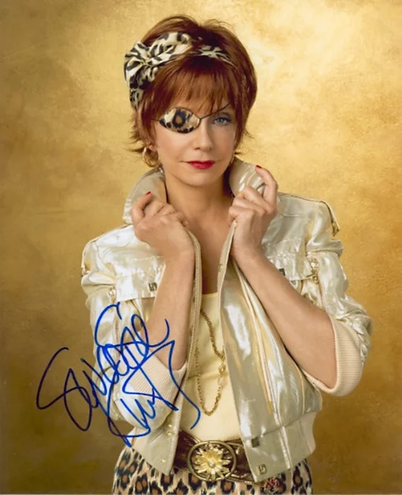 Swoosie Kurtz autograph