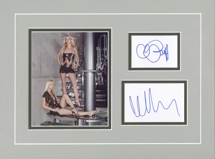 The Hilton Sisters autograph