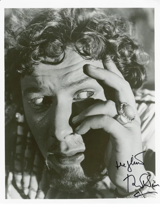 Peter Ustinov autograph