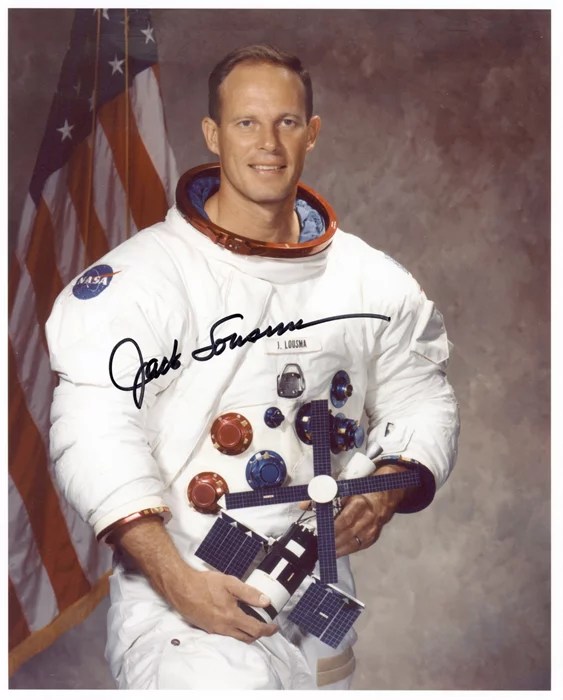 Jack Lousma autograph