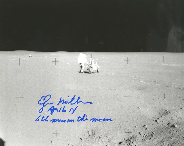 Edgar Mitchell autograph