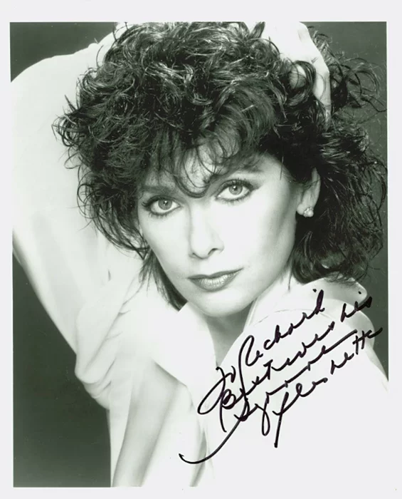 Suzanne Pleshette autograph