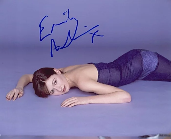 Emily Mortimer autograph