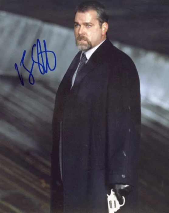 Ray Liotta autograph