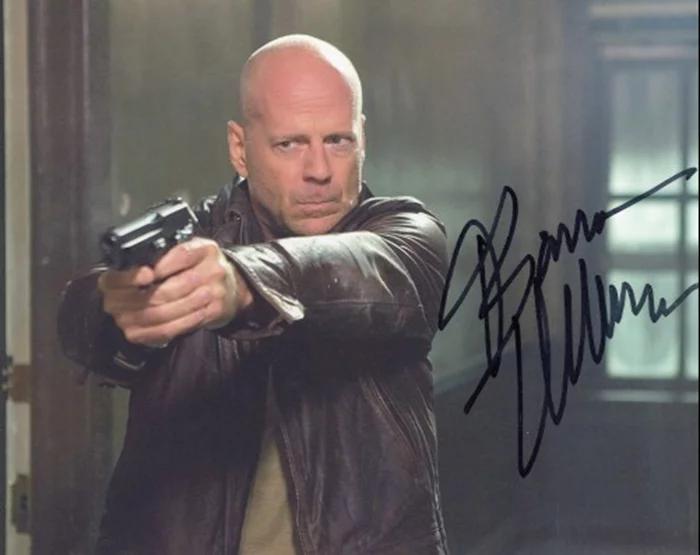 Bruce Willis autograph