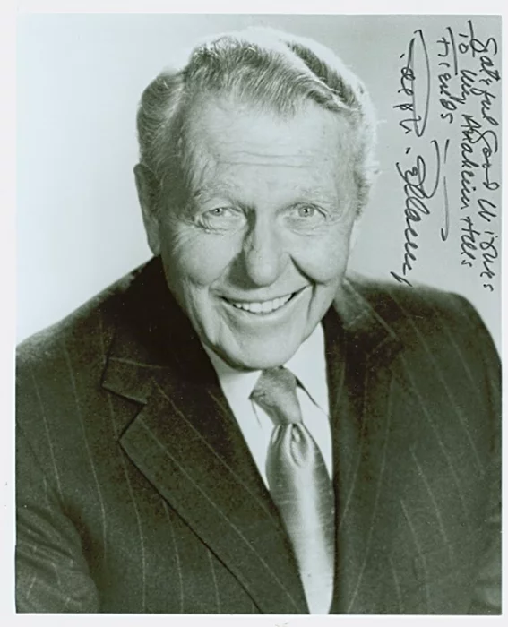 Ralph Bellamy autograph