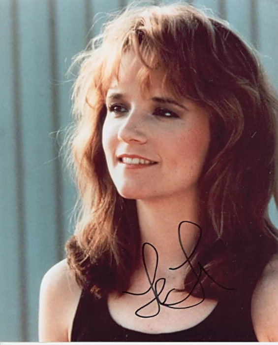 Lea Thompson autograph