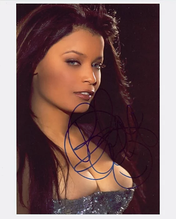 Blu Cantrell autograph