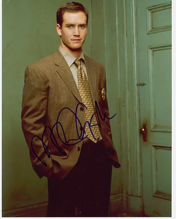 Mark Paul Gosselaar autograph