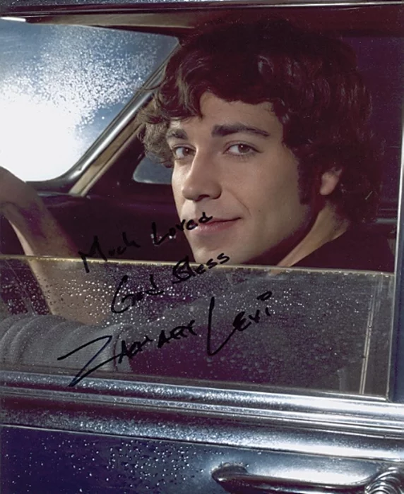 Zachary Levi autograph