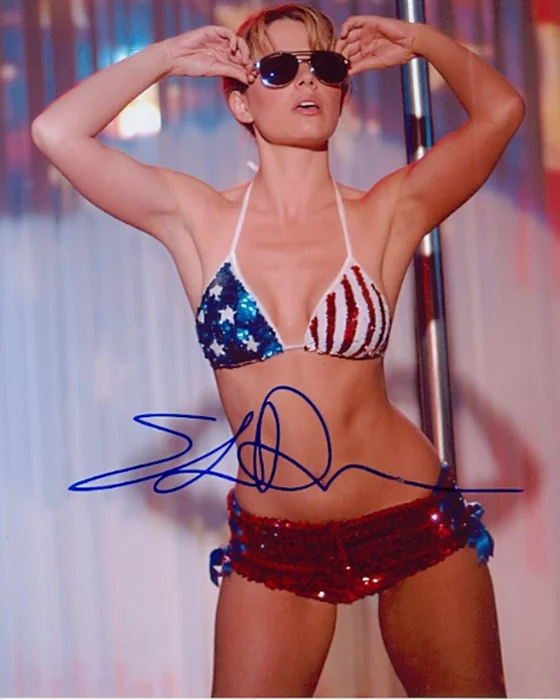 Erica Durance autograph